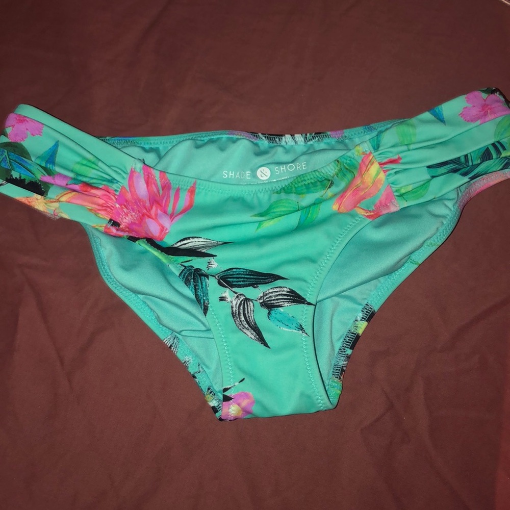 Bathing suit bottoms